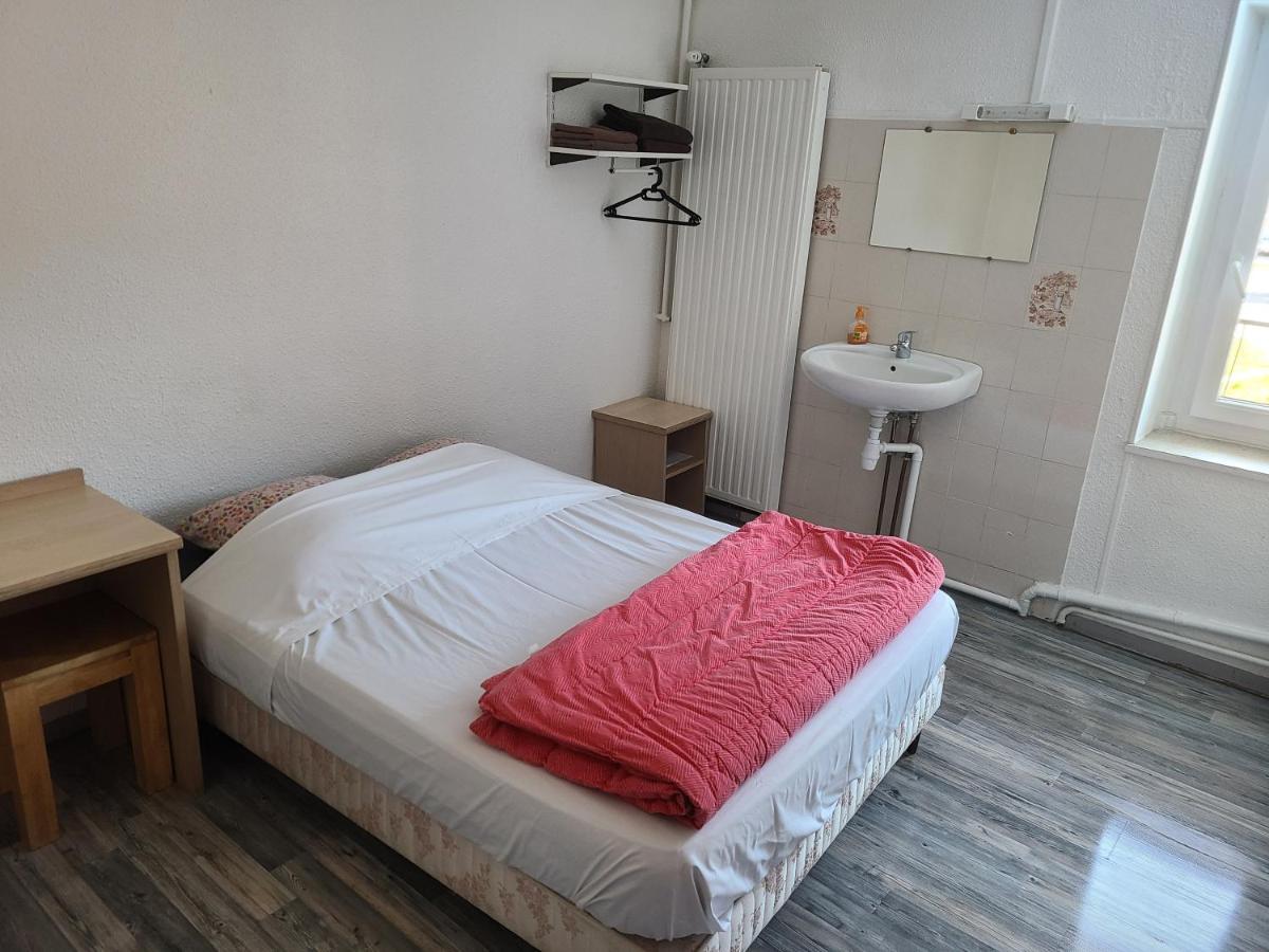 Hotel De La Gare Briançon Kültér fotó
