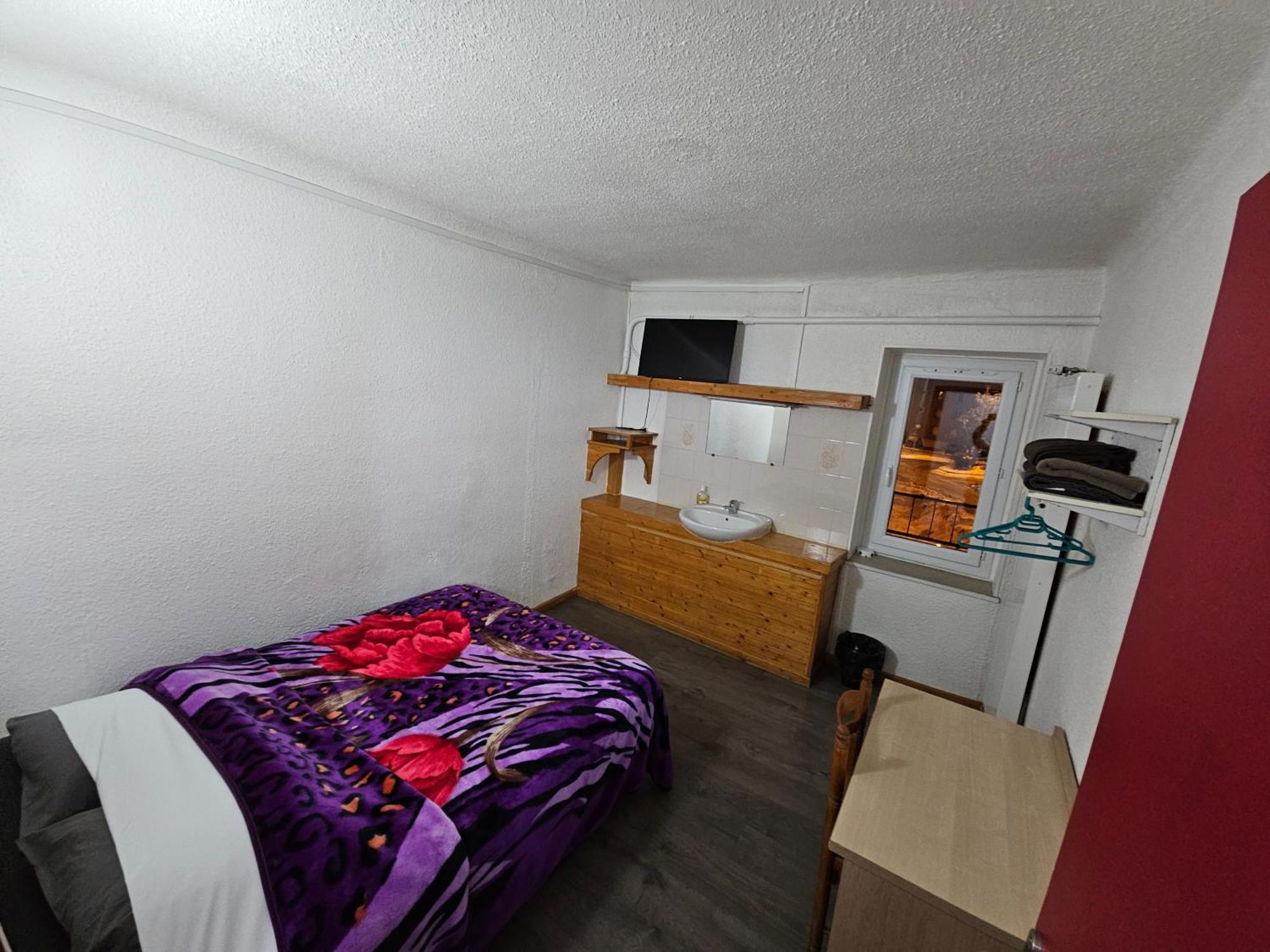 Hotel De La Gare Briançon Kültér fotó